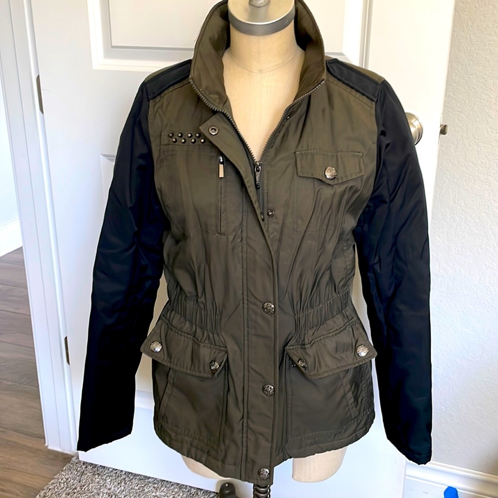 🌺LAUNDRY BY SHELLI SEGAL COAT🌺 Women’s size medium